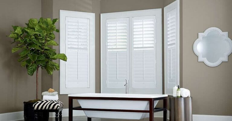 Composite shutters for bathrooms